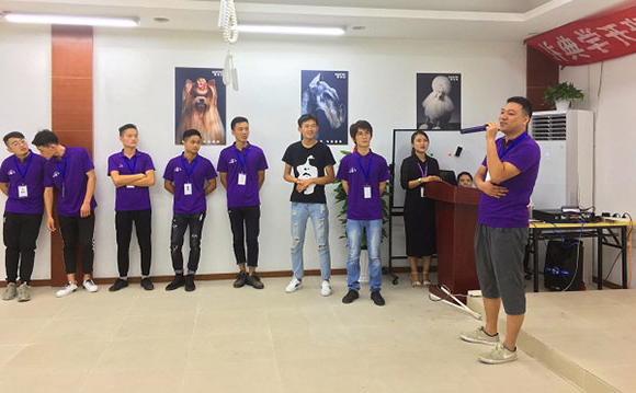1535535344255359.jpg 学员自我介绍.jpg